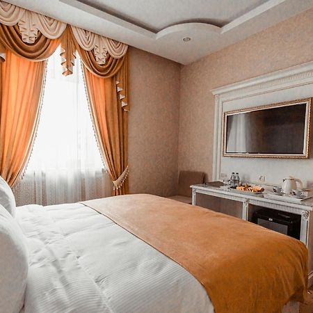 Imperial Palace Hotel 민스크 외부 사진